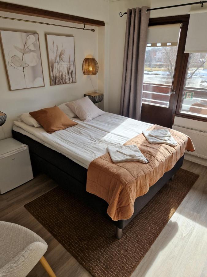 Botnia Hotel & Restaurant Kruunupyy Buitenkant foto
