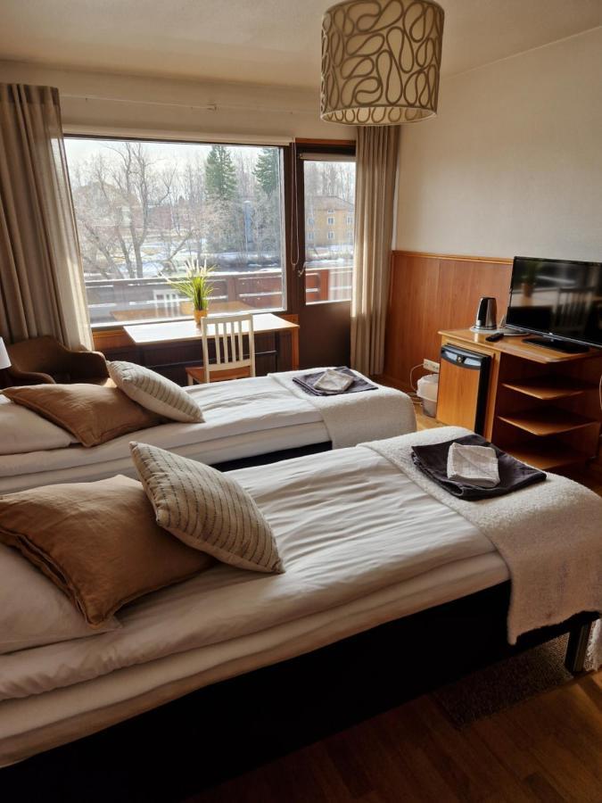 Botnia Hotel & Restaurant Kruunupyy Buitenkant foto