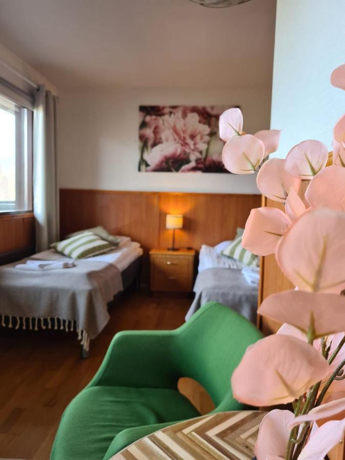 Botnia Hotel & Restaurant Kruunupyy Buitenkant foto
