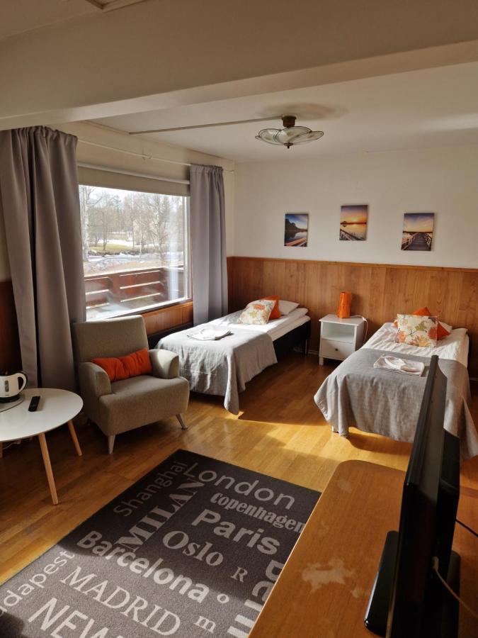 Botnia Hotel & Restaurant Kruunupyy Buitenkant foto